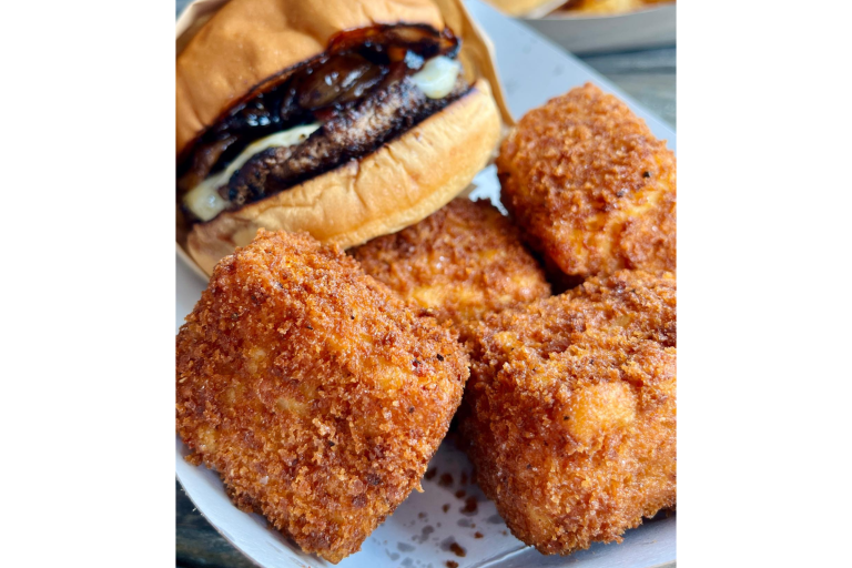 burger with fried mac n cheese